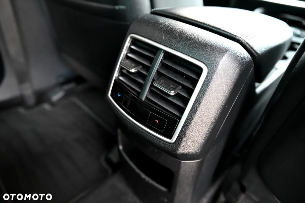 Kia Sportage - 27