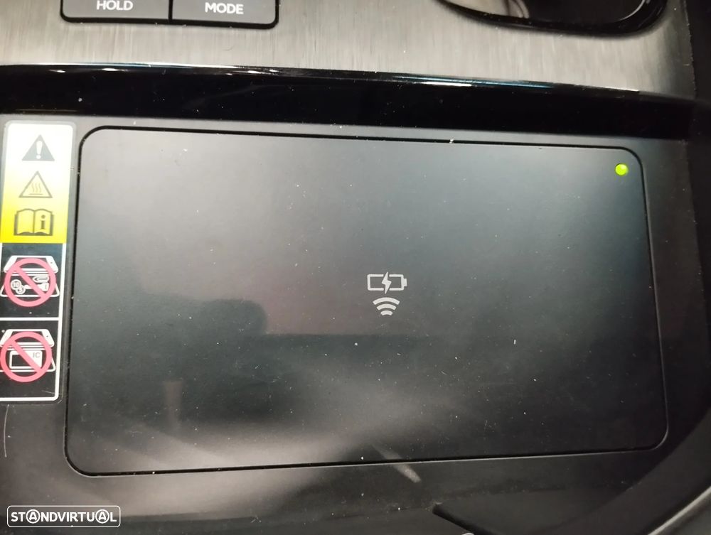 Lexus ES 300h F Sport - 39