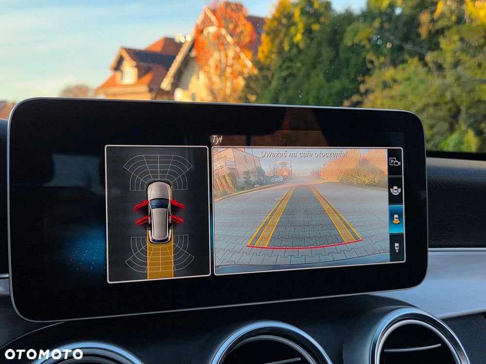 Mercedes-Benz Klasa C 220 d T 9G-TRONIC AMG Line - 38