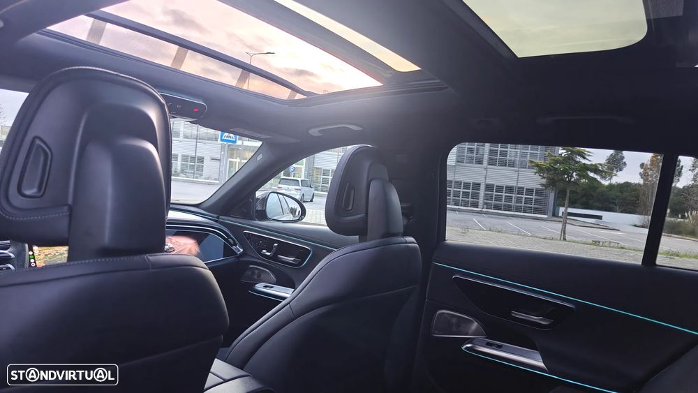 Mercedes-Benz E 300 Standard - 22