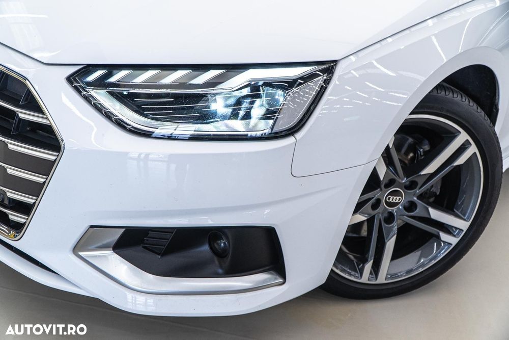 Audi A4 Limuzina 35 TFSI S tronic MHEV Advanced - 35