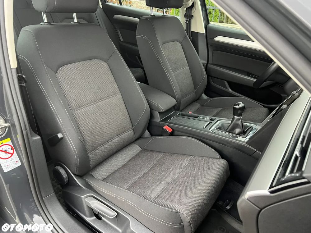 Volkswagen Passat 2.0 TDI BMT Comfortline - 9