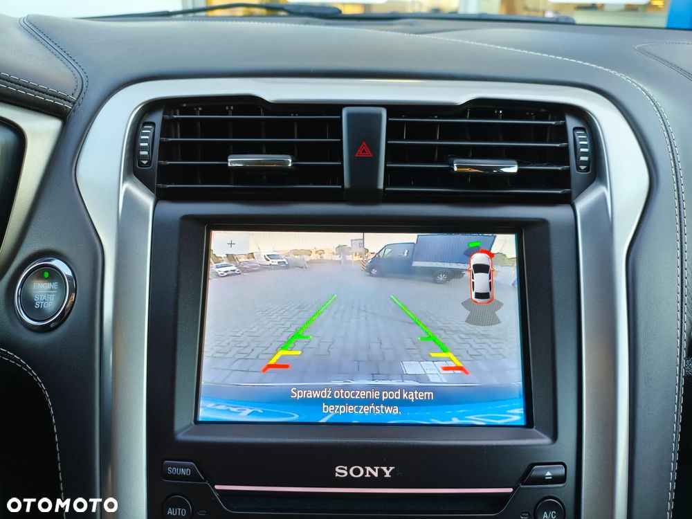 Ford Mondeo 2.0 Hybrid Vignale - 26