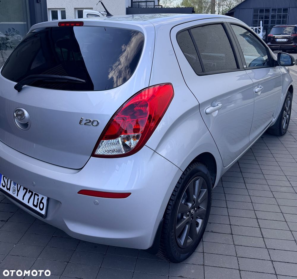Hyundai i20 1.25 Wersja Jubileuszowa - 25