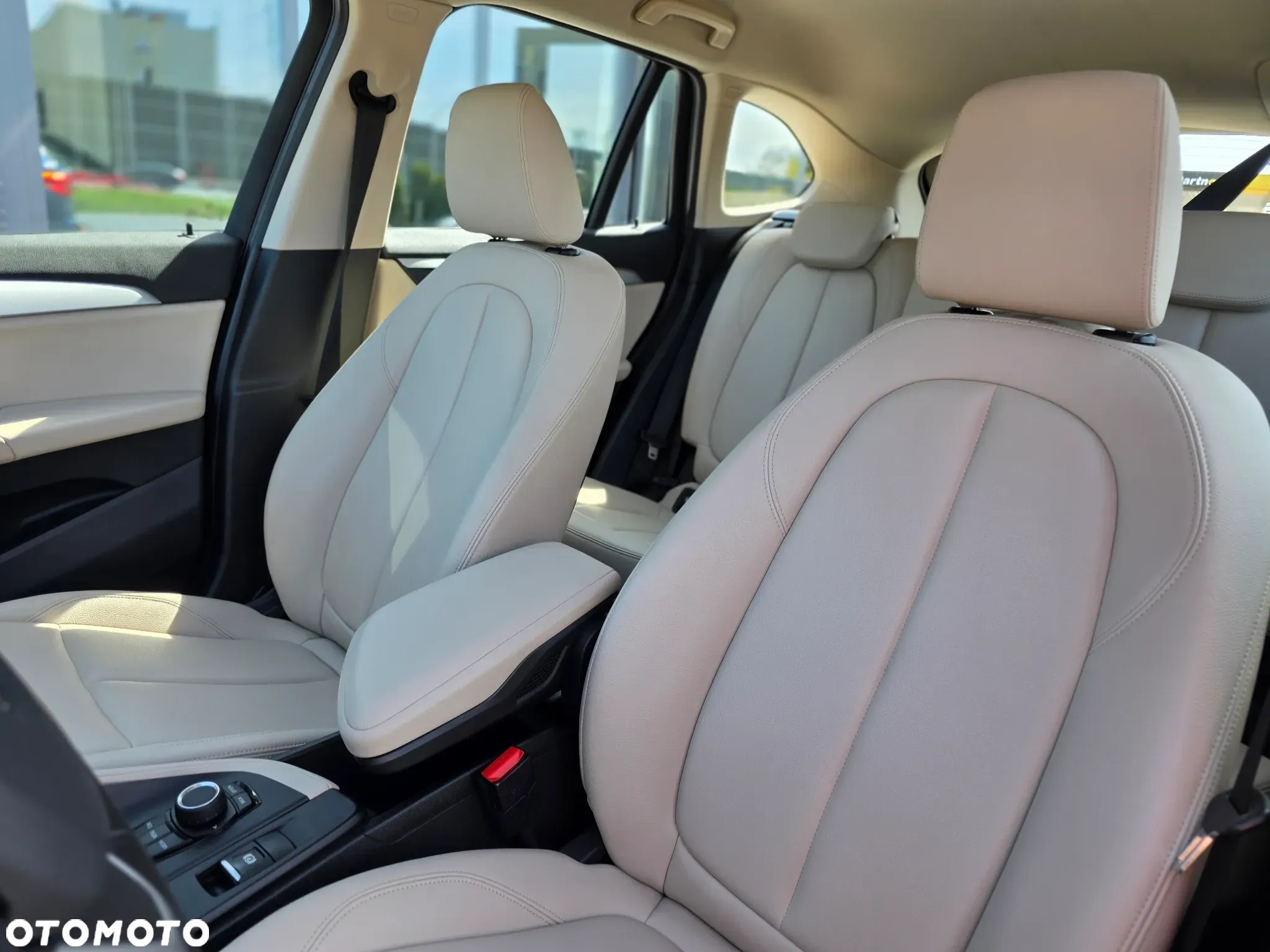 BMW X1 sDrive16d Sport Line - 19