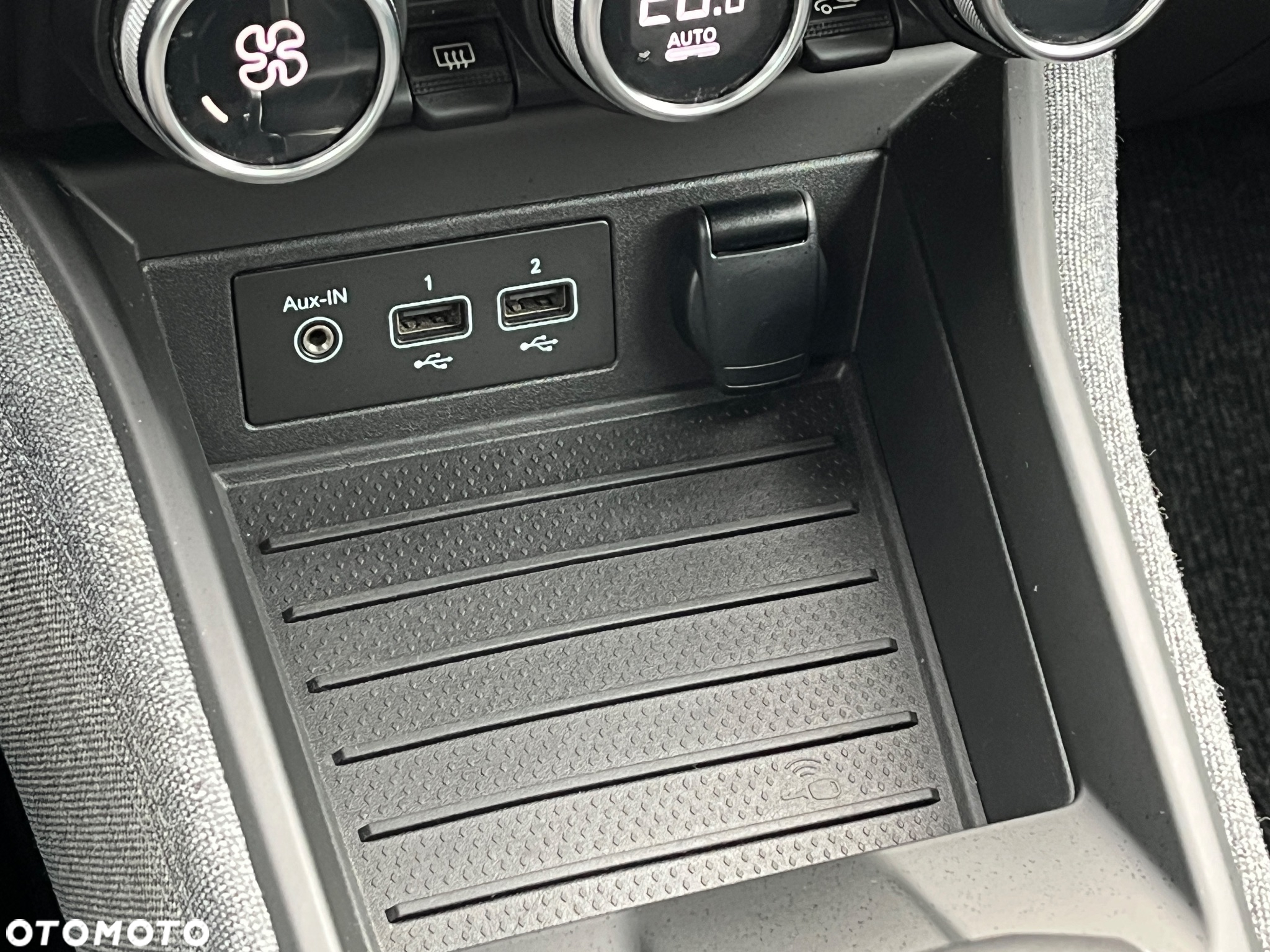 Renault Zoe R135 Z.E 50 Intens - 30