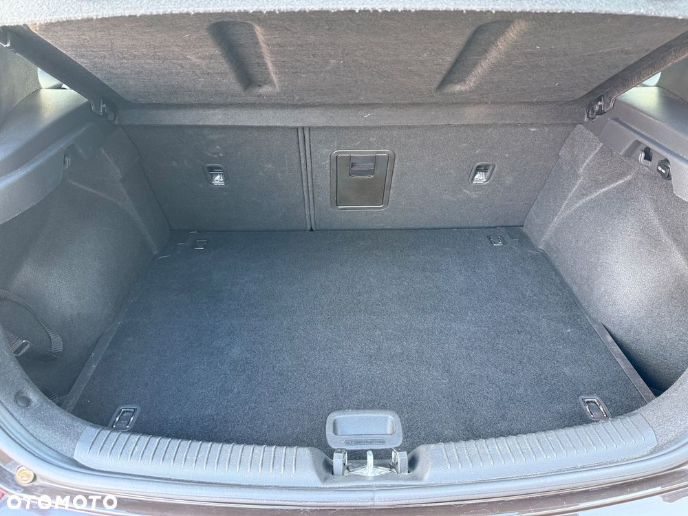 Hyundai i30 1.0 T-GDI Intro Edition - 33