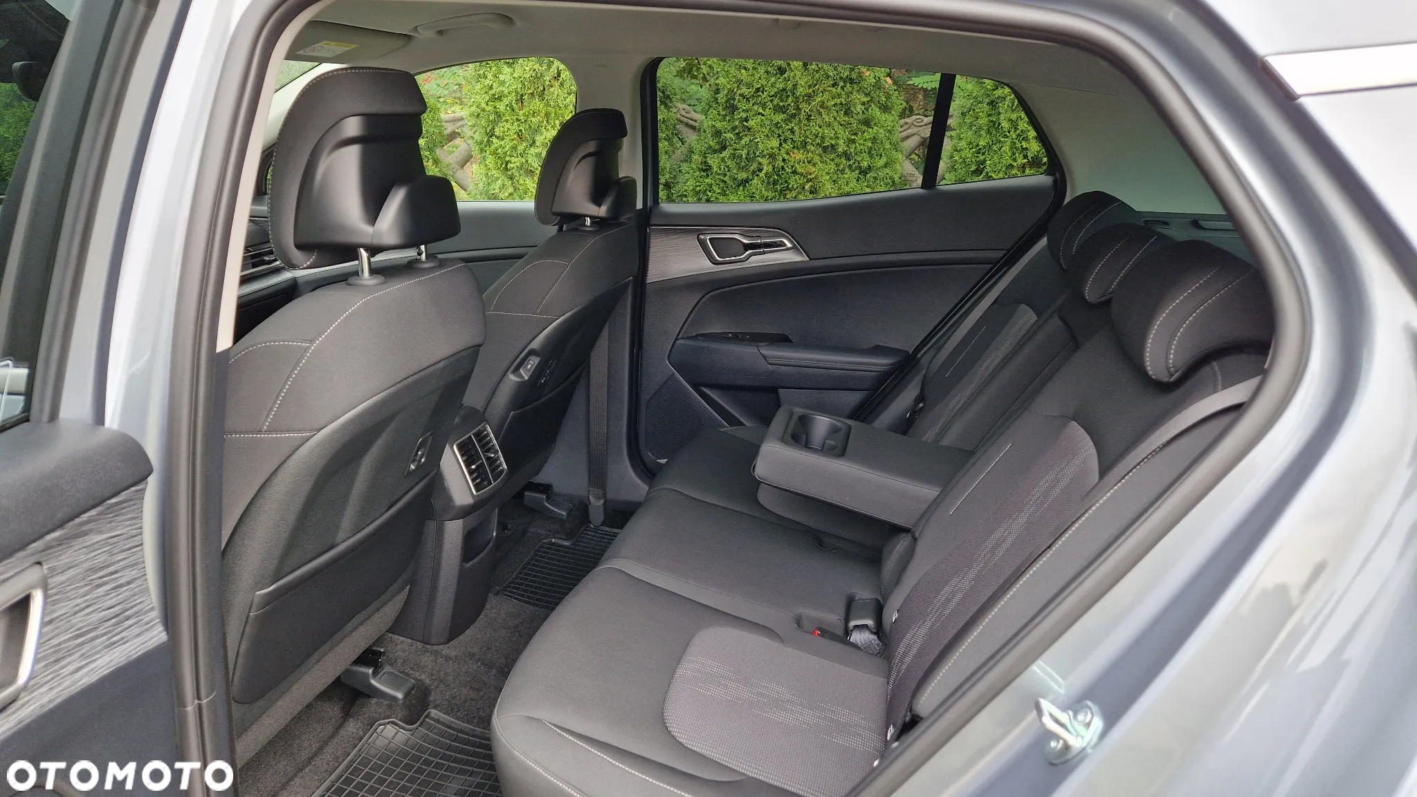 Kia Sportage 1.6 CRDI MHEV Business Line 4WD DCT - 13