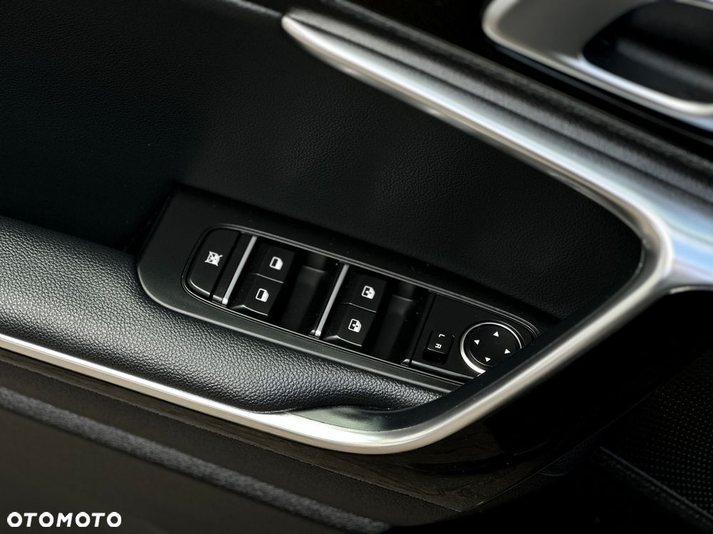 Kia Ceed 1.6 CRDi Platinum Edition - 25