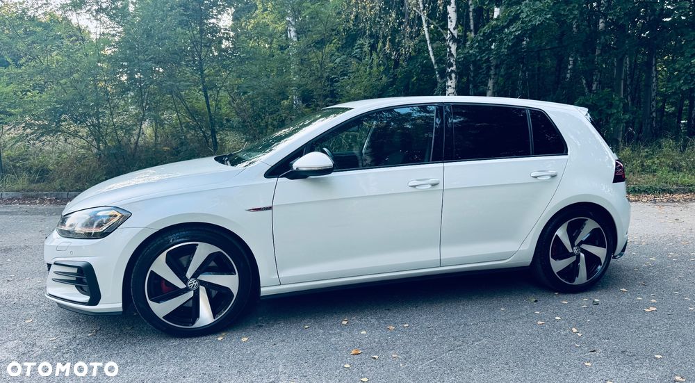 Volkswagen Golf GTI (BlueMotion Technology) - 3