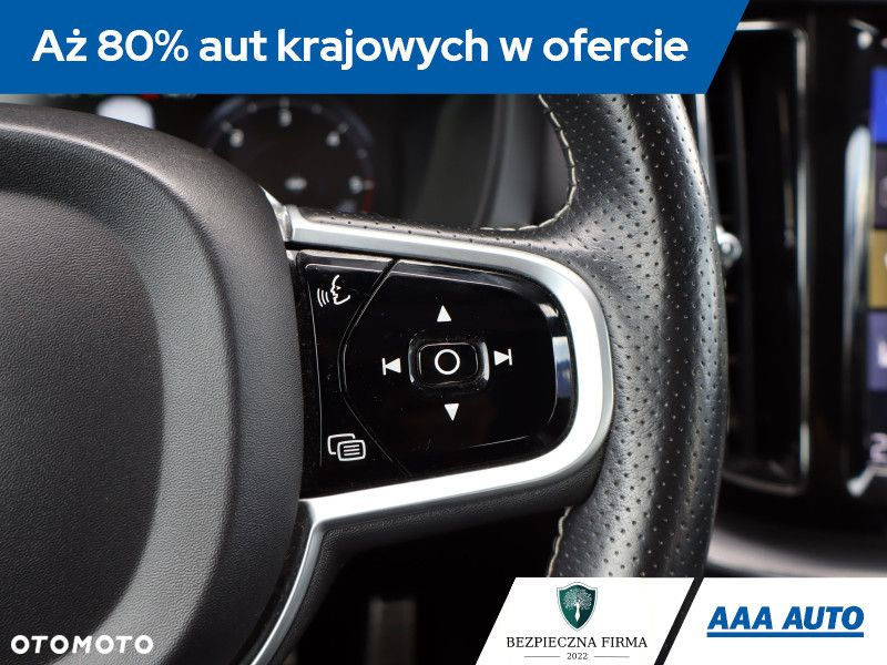 Volvo XC 60 - 21