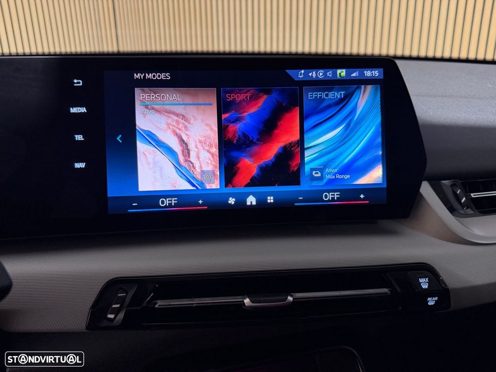BMW iX2 eDrive20 - 17