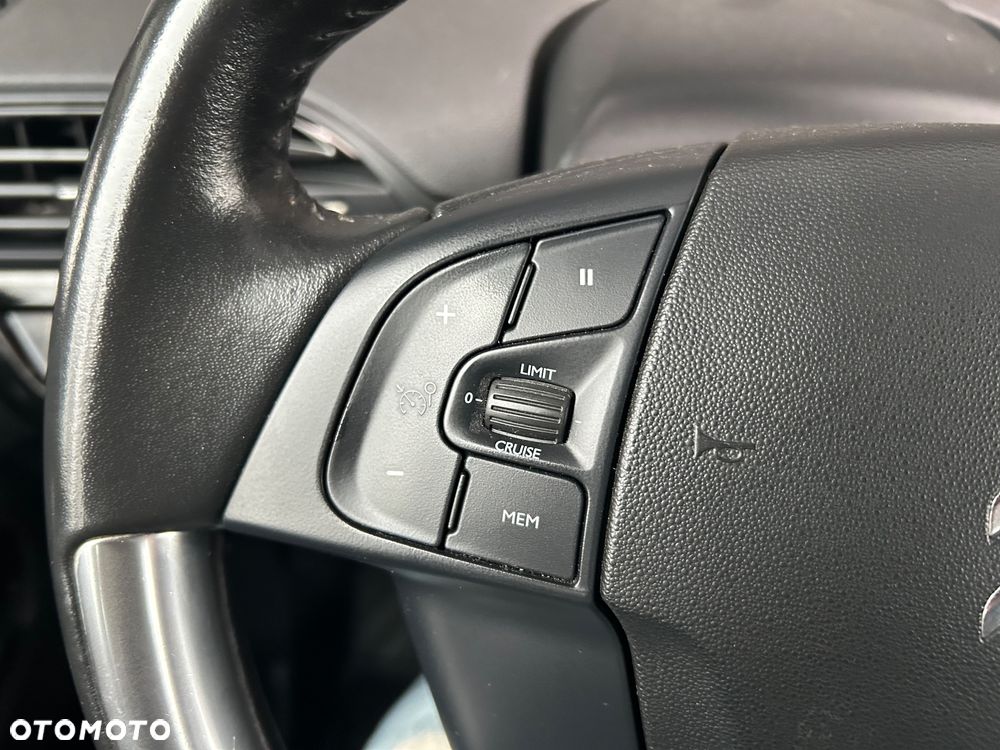 Citroën C4 Grand Picasso 1.6 BlueHDi MoreLife S&S - 35