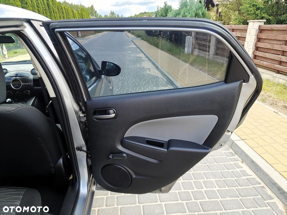 Mazda 2 1.3 MZR Active - 21