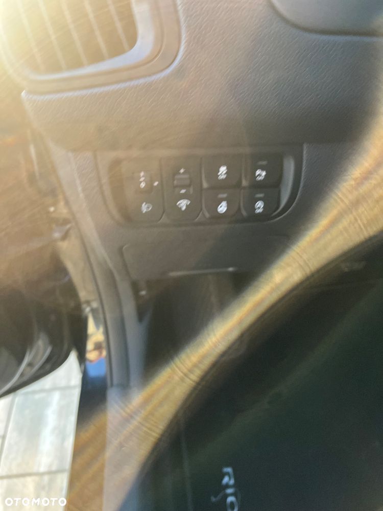 Kia Rio 1.4 Platinum Edition - 22