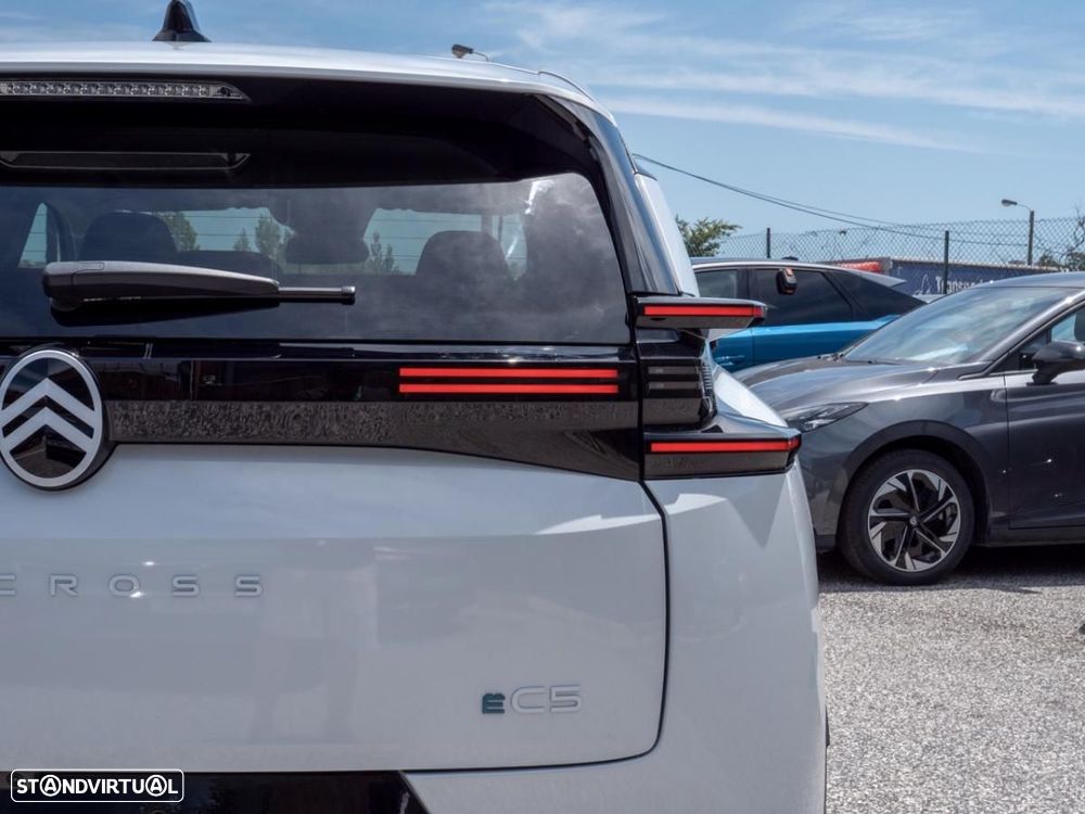 Citroën e-C5 Aircross 73.7 kWh Plus - 13