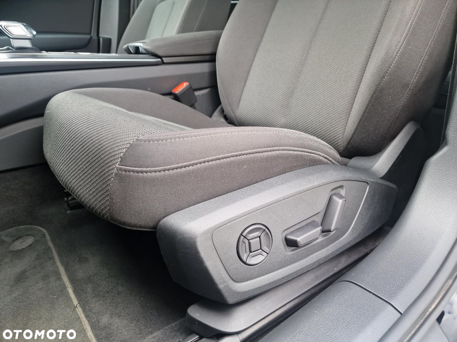 Audi A6 - 12