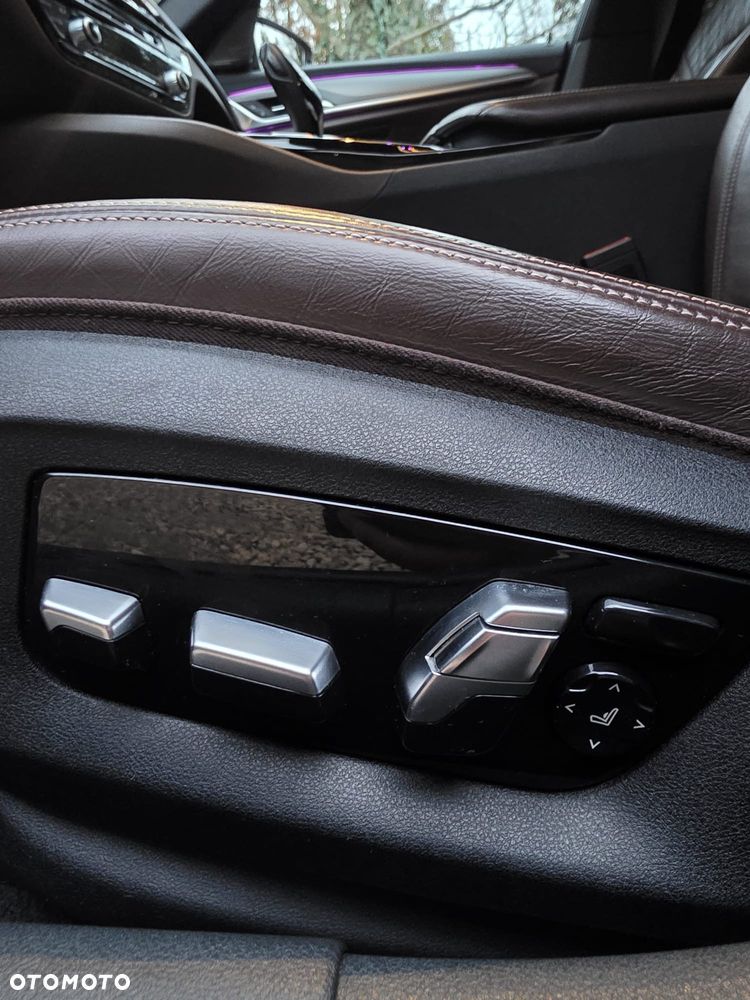 BMW Seria 5 520d M Sport Edition - 20