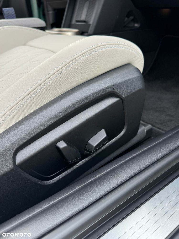 MINI Cooper S Favoured Trim - 31