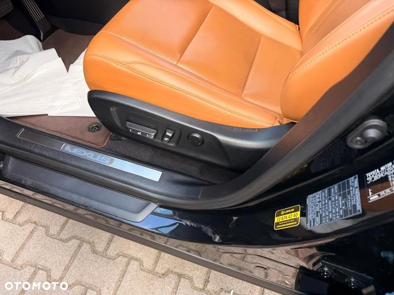Lexus RX 450h Business Edition + - 9