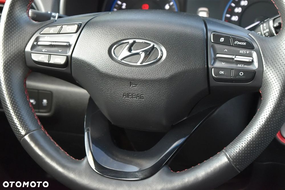 Hyundai Kona - 22