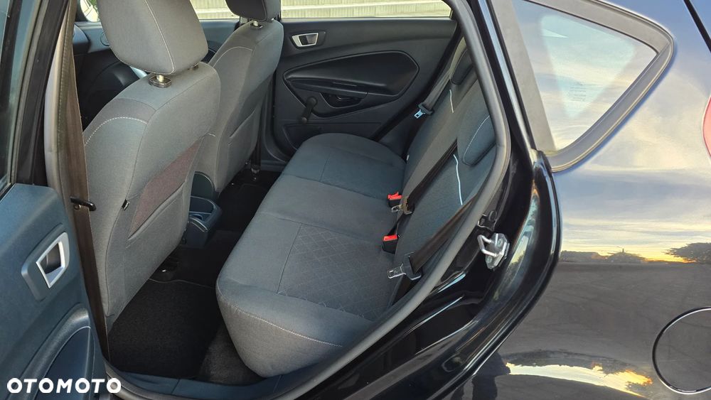 Ford Fiesta - 26