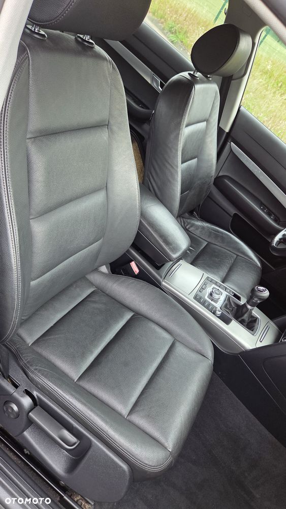 Audi A6 Avant 2.0 TDI - 15