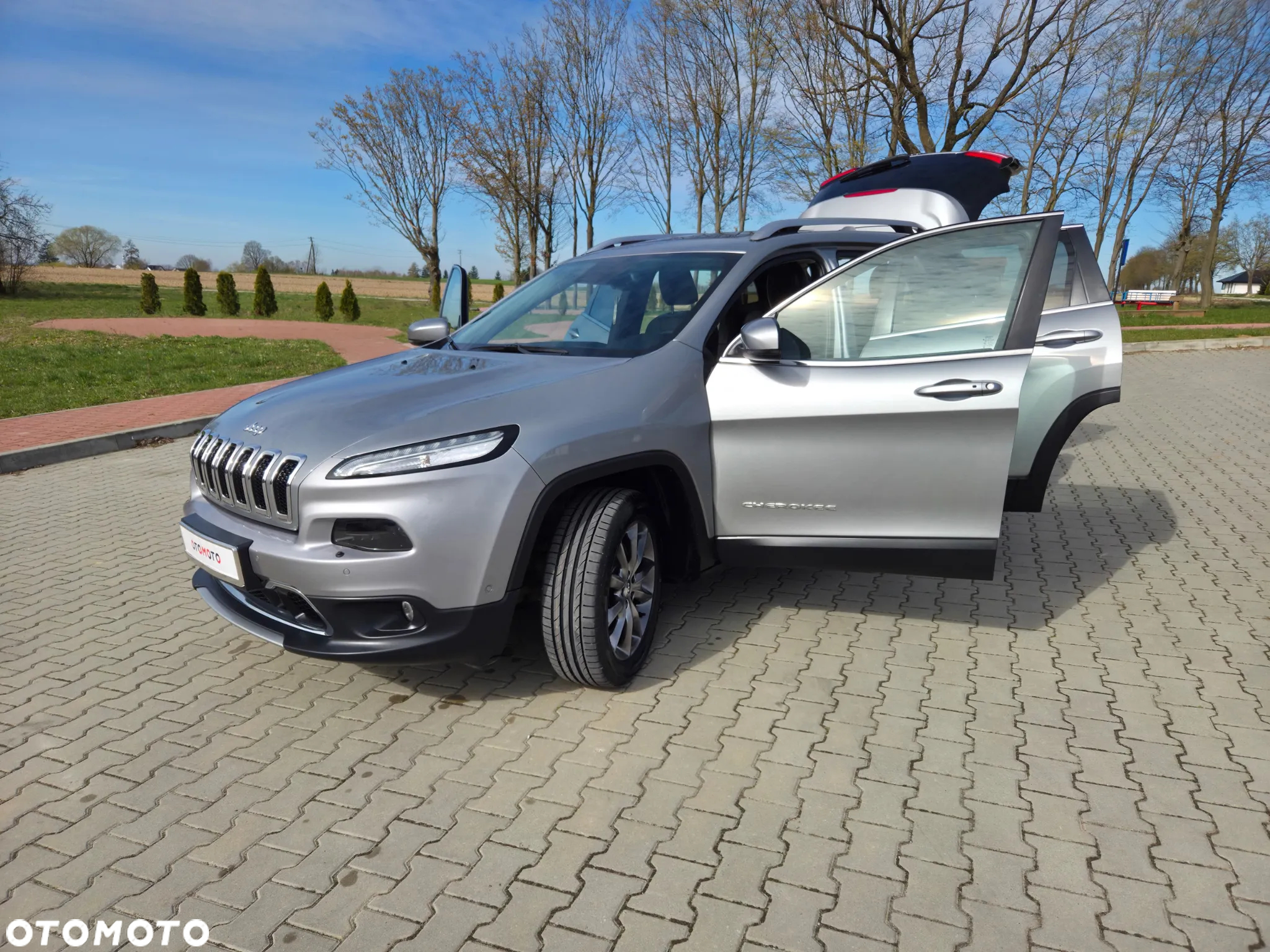 Jeep Cherokee 2.2 MJD Active Drive I Limited - 24
