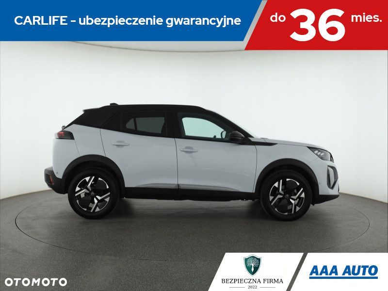 Peugeot 2008 - 8