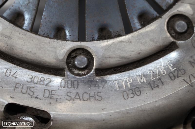 Kit Embraiagem Volkswagen Golf V (1K1)  03G141025n / 030105266Bm / 03G - 6