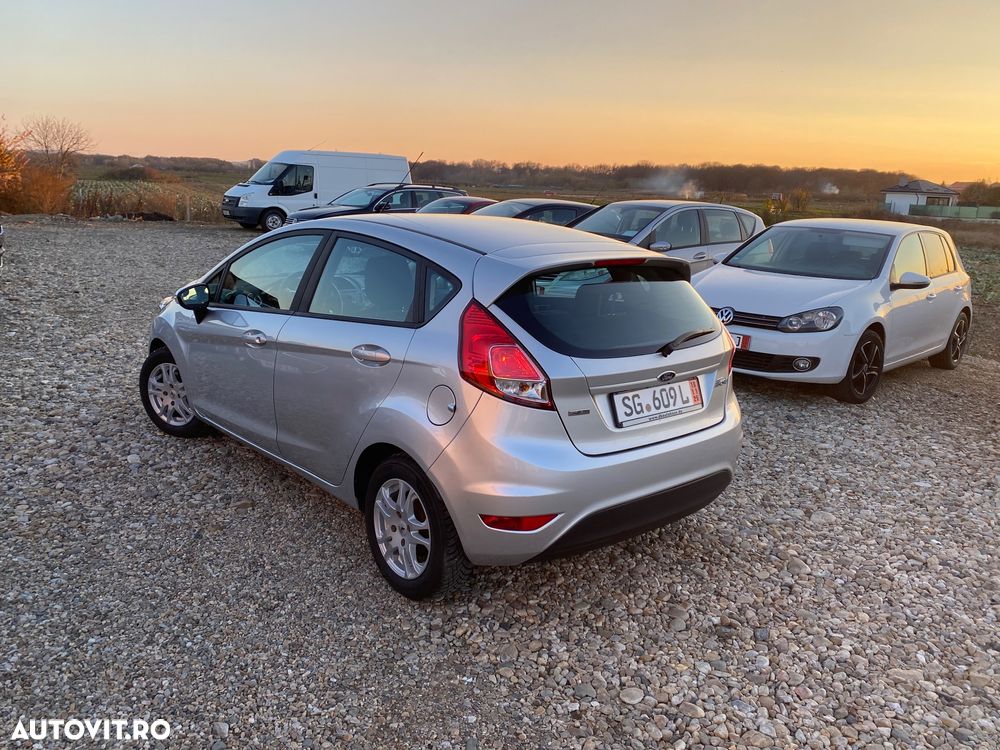 Ford Fiesta 1.6 TDCI Champions Edition - 10