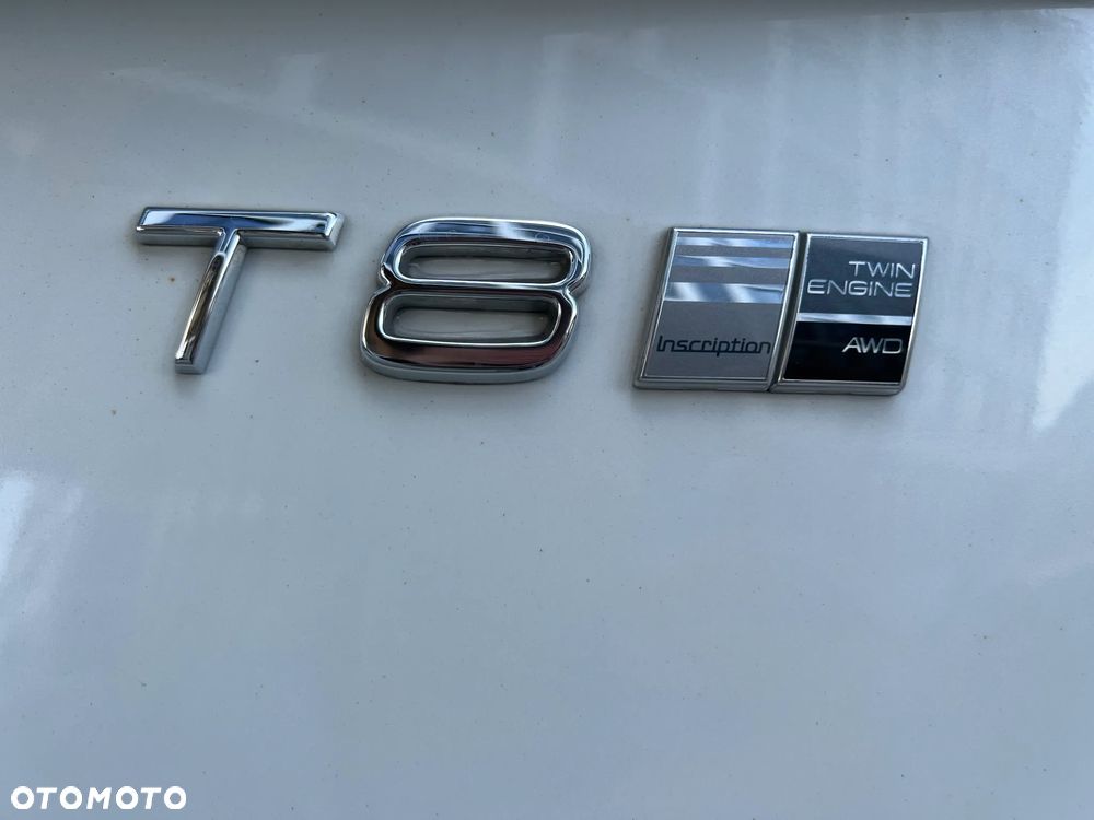 Volvo XC 90 T8 AWD Recharge Geartronic Inscription Edition - 11