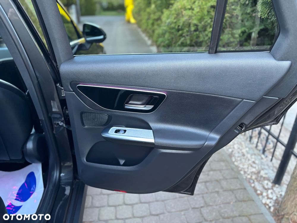 Mercedes-Benz GLC 220 d 4Matic 9G-TRONIC Avantgarde Advanced - 17