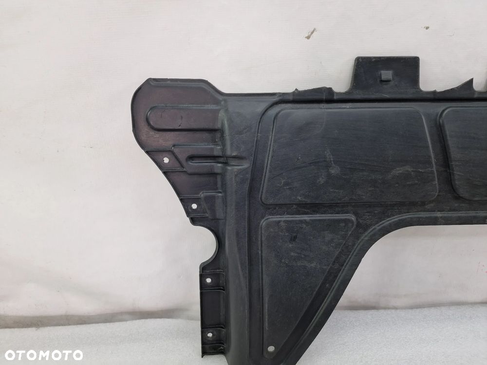 SEAT LEON 3 III , AUDI A3 8V / 8V0 , PASSAT B8 / ARTEON , PŁYTA / OSŁONA POD SILNIK , BENZYNA , NR 3Q0825235A , NR AUKCJI NSŁ438 - 3