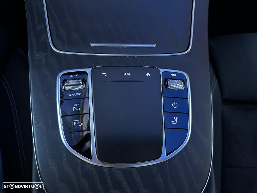 Mercedes-Benz E 300 de AMG Line - 30