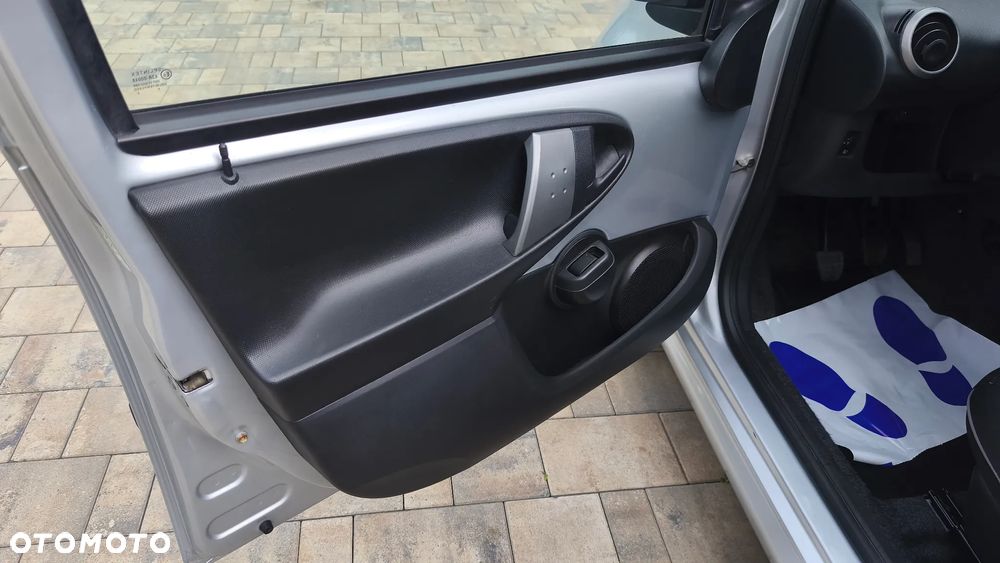 Peugeot 107 (70) 68 Active - 13