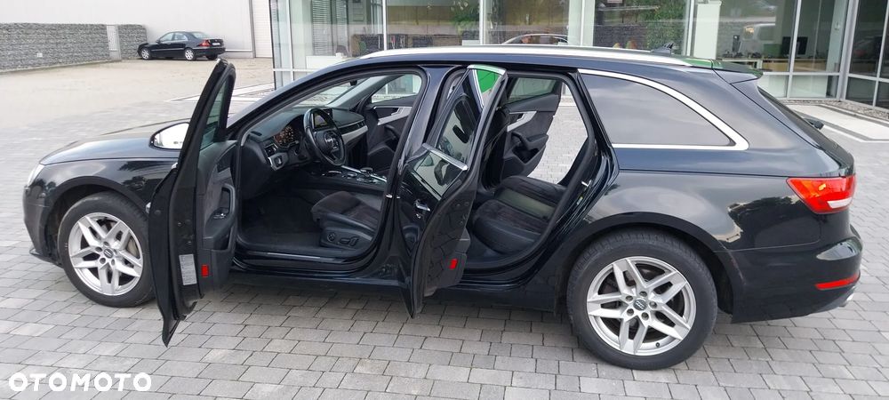 Audi A4 Avant 2.0 TDI DPF clean diesel multitronic S line Sportpaket - 4