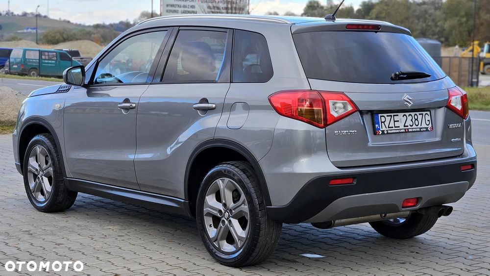 Suzuki Vitara 1.6 (4x4) Allgrip Comfort+ - 16