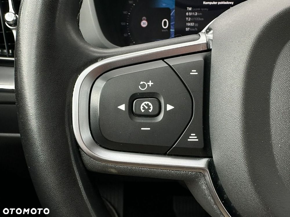 Volvo XC 60 B4 D Core - 22