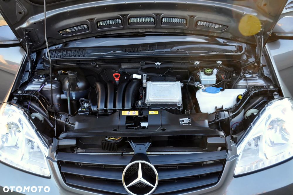 Mercedes-Benz Klasa A 160 BlueEFFICIENCY Elegance Special Edition - 40