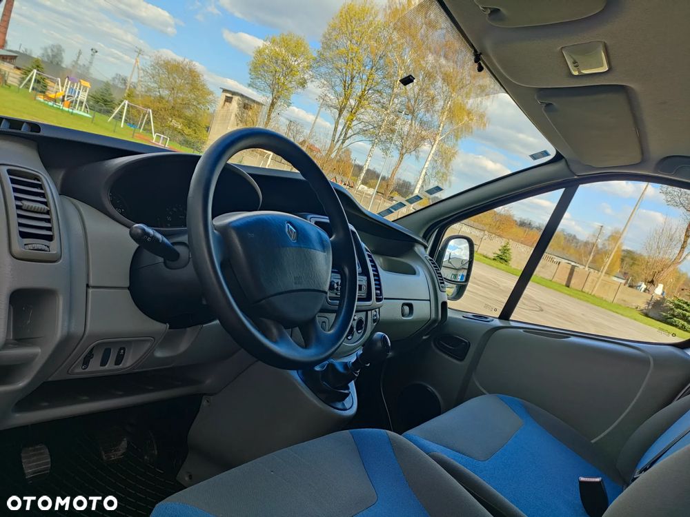Opel Vivaro - 13