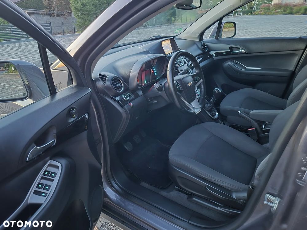 Chevrolet Orlando - 9