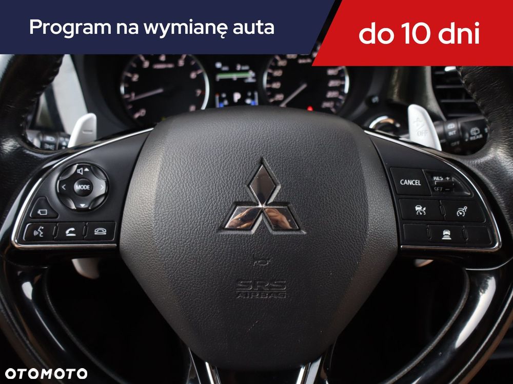Mitsubishi Outlander - 22