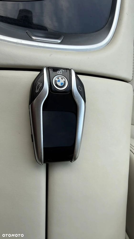 BMW Seria 7 750Li xDrive Edition Exclusive - 34