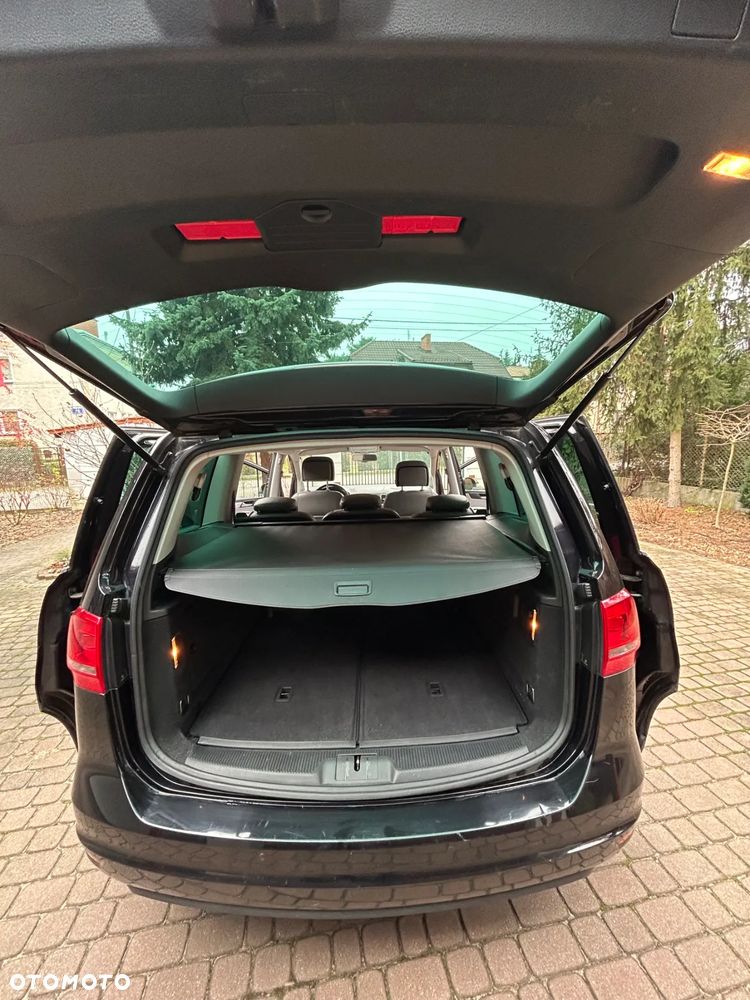 Volkswagen Sharan 2.0 TDI Highline - 12