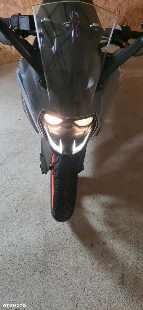 KTM RC 125 - 11