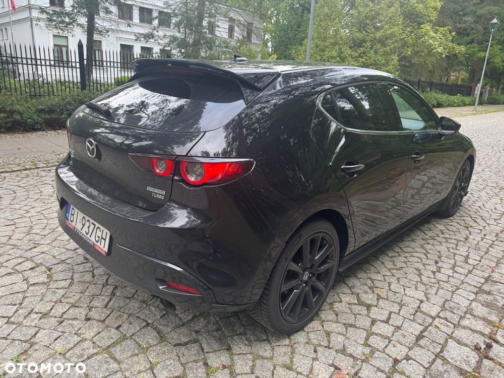 Mazda 3 - 4