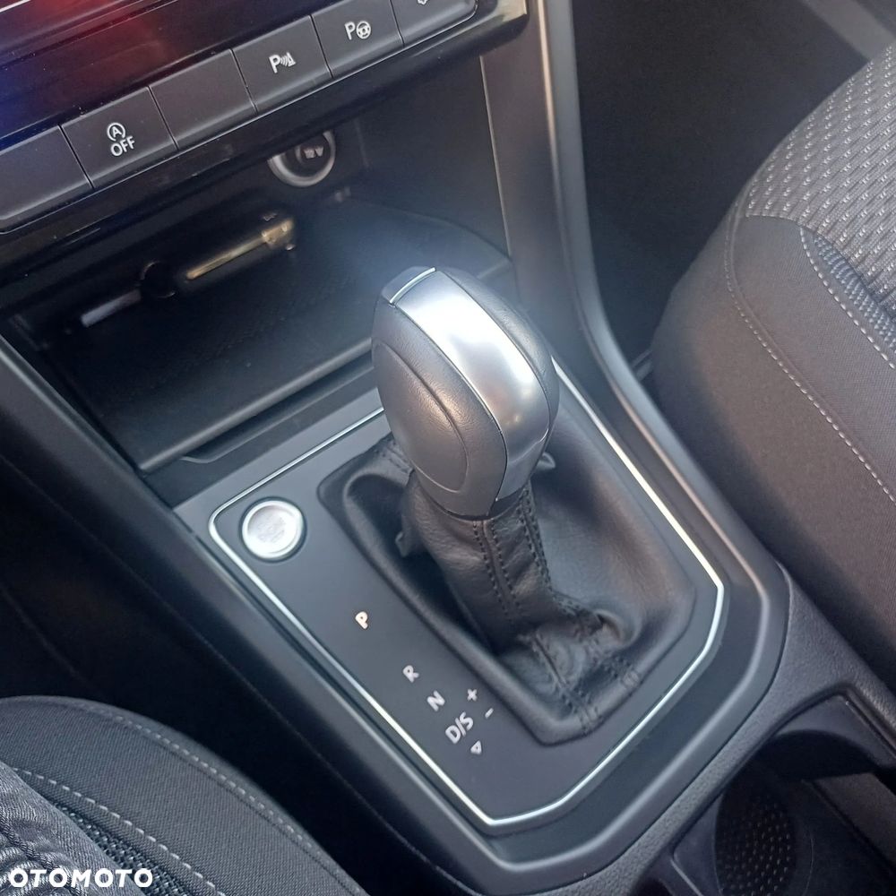 Volkswagen Touran - 20
