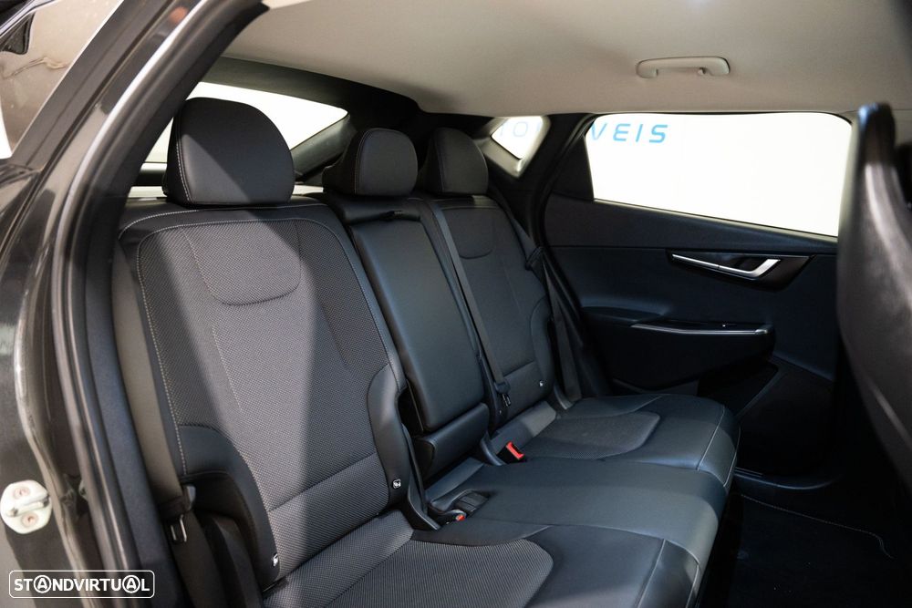 Kia EV6 77.4 kWh Tech - 19