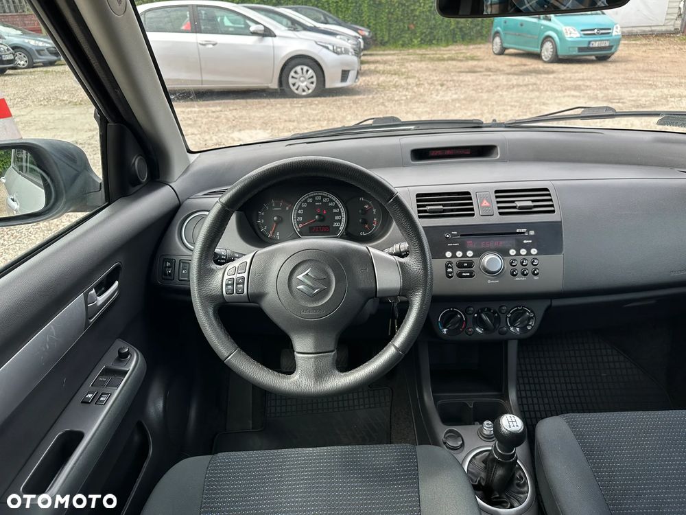 Suzuki Swift - 21